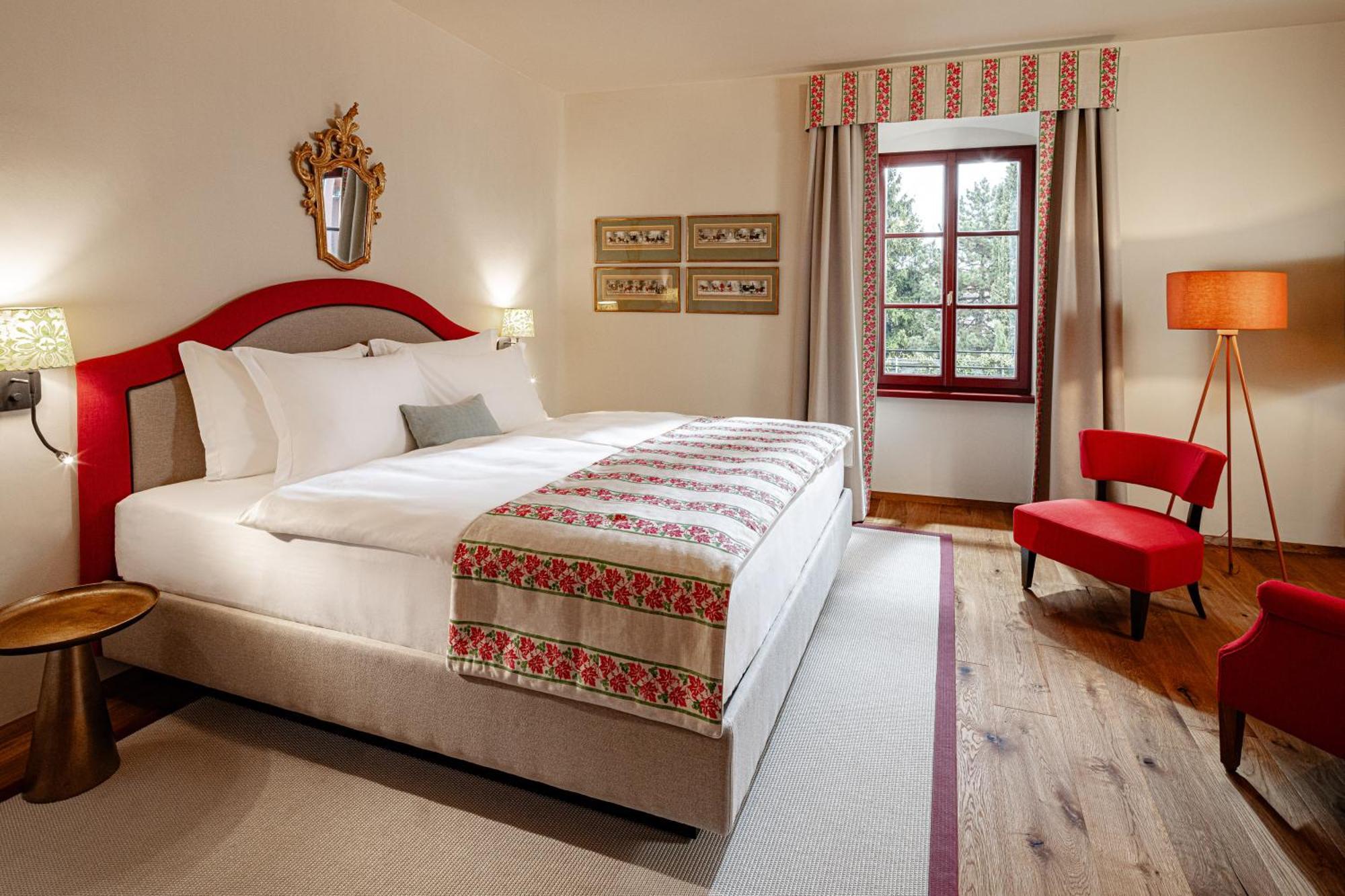 Castel Sallegg Suites Adults Only Caldaro Eksteriør bilde
