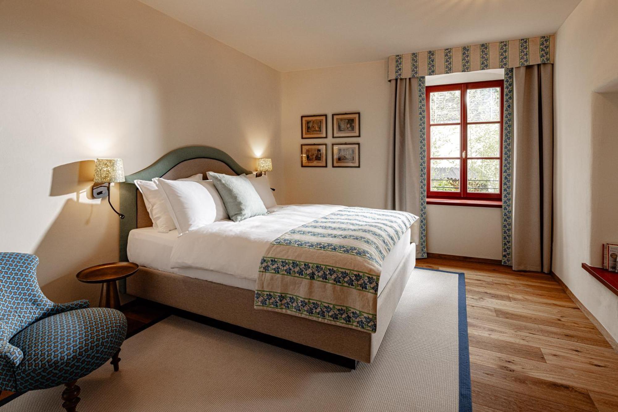 Castel Sallegg Suites Adults Only Caldaro Eksteriør bilde